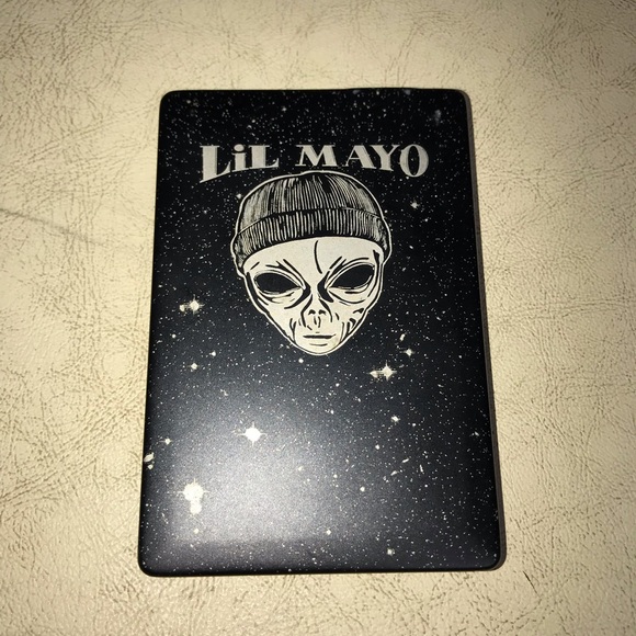 Portable charger - Picture 2 of 3